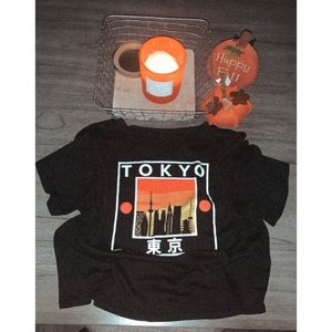 Cropped Tokyo Tee